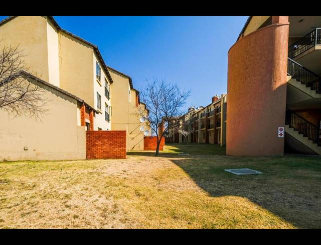 2 BEDROOM APARTMENT FOR SALE IN SAGEWOOD